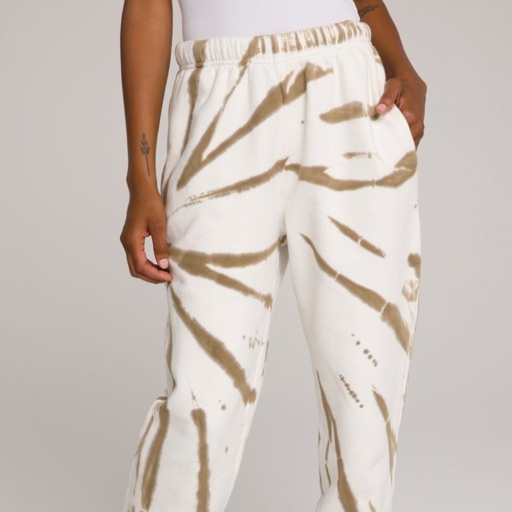 Good American Tie Dye Boyfriend Sweatpants - MEDIUM
